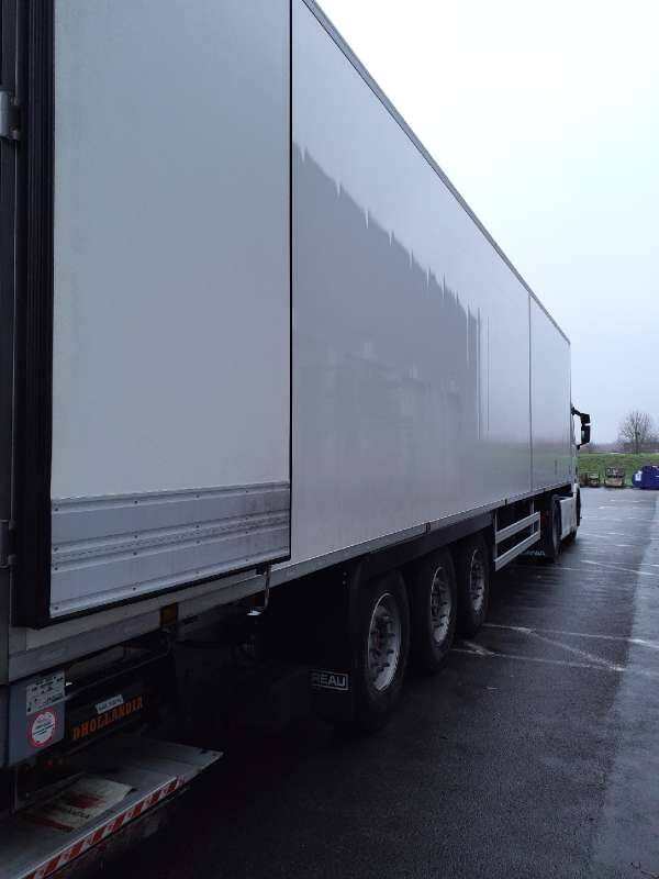 kp-dab6ce99cb5e657086bef10f3f6d7e84a2867595