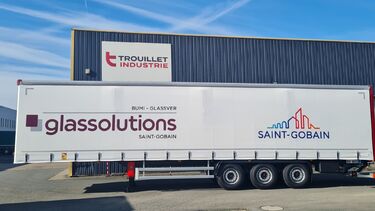 semi-remorque PLSC 3 essieux porte-verre
